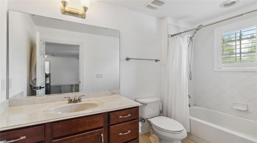 DAVENPORT, Florida 33837, 4 Bedrooms Bedrooms, ,2 BathroomsBathrooms,Residential,For Sale,HARRISWOOD,MFRO6317558