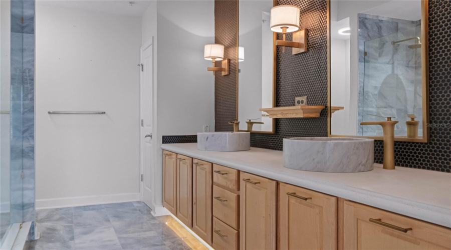 CELEBRATION, Florida 34747, 2 Bedrooms Bedrooms, ,2 BathroomsBathrooms,Residential,For Sale,CELEBRATION,MFRO6317787