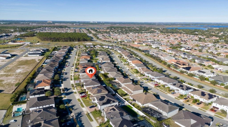 ORLANDO, Florida 32836, 5 Bedrooms Bedrooms, ,4 BathroomsBathrooms,Residential,For Sale,LUDINGTON,MFRO6315989