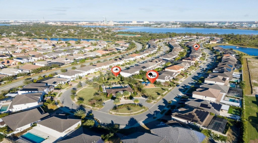 ORLANDO, Florida 32836, 5 Bedrooms Bedrooms, ,4 BathroomsBathrooms,Residential,For Sale,LUDINGTON,MFRO6315989