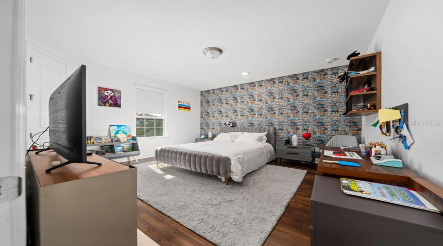 ORLANDO, Florida 32836, 5 Bedrooms Bedrooms, ,4 BathroomsBathrooms,Residential,For Sale,LUDINGTON,MFRO6315989