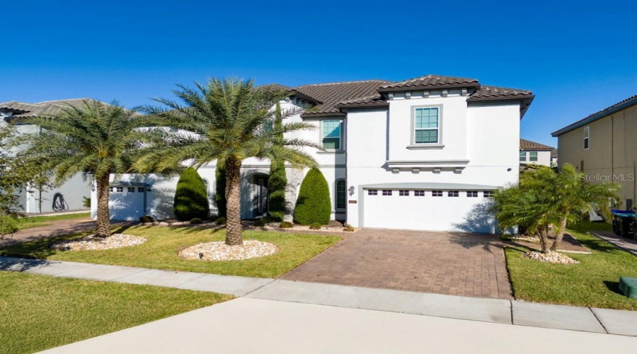 ORLANDO, Florida 32836, 5 Bedrooms Bedrooms, ,4 BathroomsBathrooms,Residential,For Sale,LUDINGTON,MFRO6315989