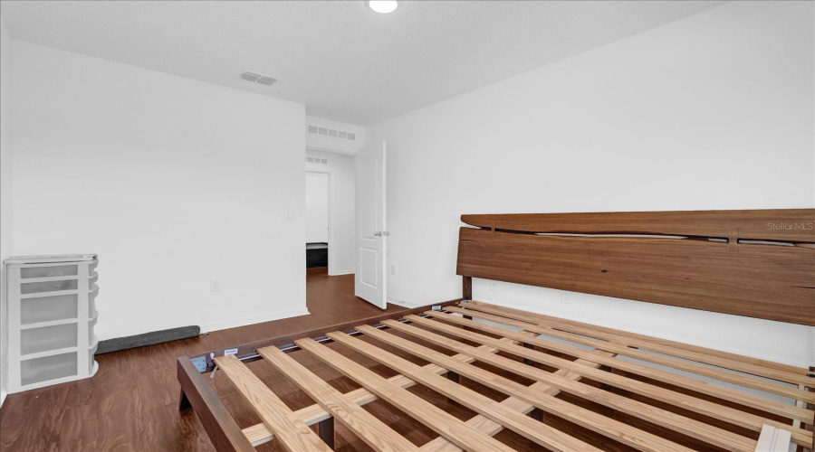 KISSIMMEE, Florida 34746, 4 Bedrooms Bedrooms, ,2 BathroomsBathrooms,Residential,For Sale,DESERT ROSE,MFRO6316977