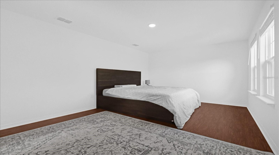 KISSIMMEE, Florida 34746, 4 Bedrooms Bedrooms, ,2 BathroomsBathrooms,Residential,For Sale,DESERT ROSE,MFRO6316977