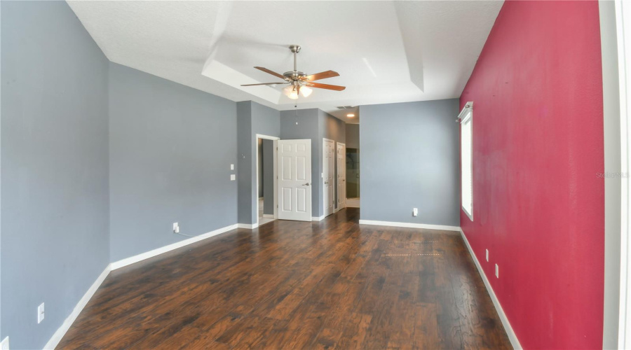 DAVENPORT, Florida 33897, 5 Bedrooms Bedrooms, ,3 BathroomsBathrooms,Residential,For Sale,CORVINA,0,MFRO6316601