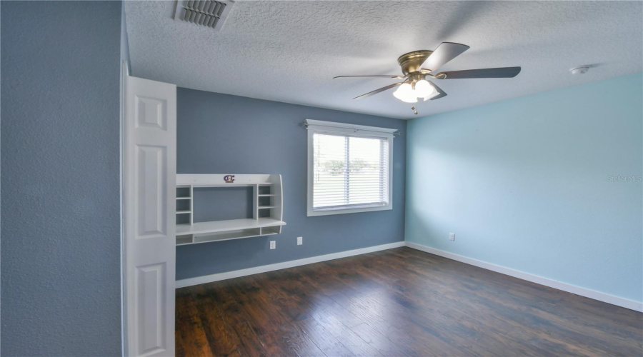 DAVENPORT, Florida 33897, 5 Bedrooms Bedrooms, ,3 BathroomsBathrooms,Residential,For Sale,CORVINA,0,MFRO6316601