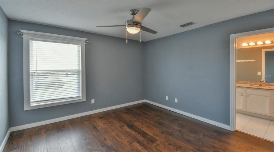 DAVENPORT, Florida 33897, 5 Bedrooms Bedrooms, ,3 BathroomsBathrooms,Residential,For Sale,CORVINA,0,MFRO6316601