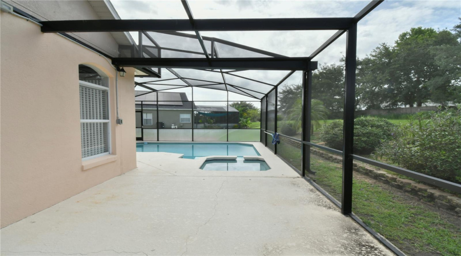 DAVENPORT, Florida 33897, 5 Bedrooms Bedrooms, ,3 BathroomsBathrooms,Residential,For Sale,CORVINA,0,MFRO6316601