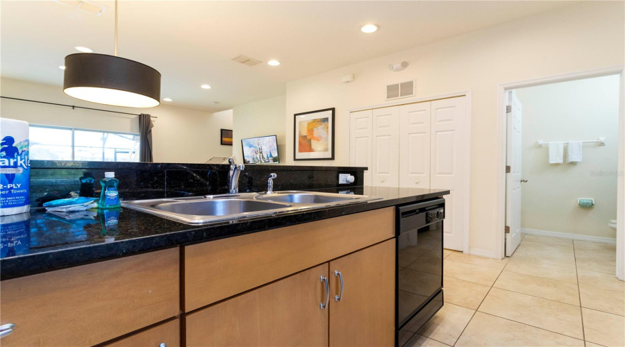 KISSIMMEE, Florida 34747, 2 Bedrooms Bedrooms, ,2 BathroomsBathrooms,Residential,For Sale,YELLOW LANTANA,MFRO6317245