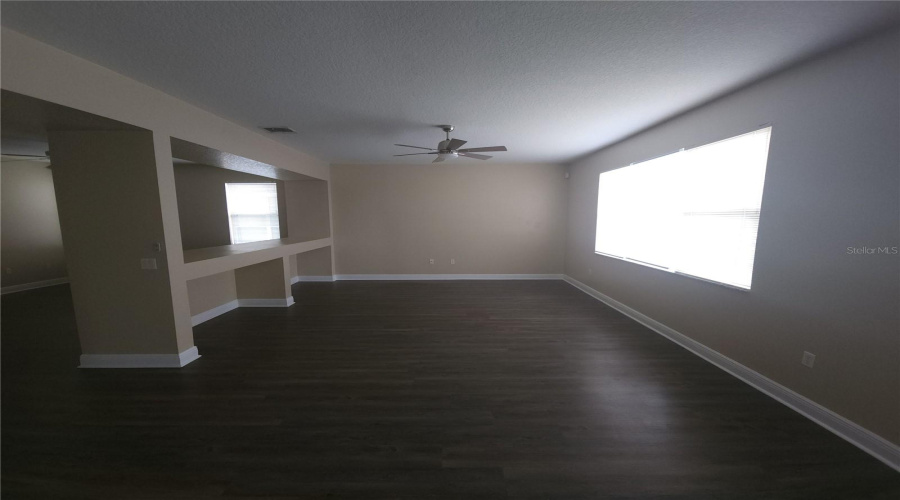 DAVENPORT, Florida 33897, 3 Bedrooms Bedrooms, ,2 BathroomsBathrooms,Residential,For Sale,BACOPA,MFRG5098196