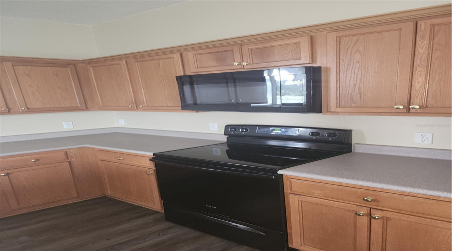 DAVENPORT, Florida 33897, 3 Bedrooms Bedrooms, ,2 BathroomsBathrooms,Residential,For Sale,BACOPA,MFRG5098196