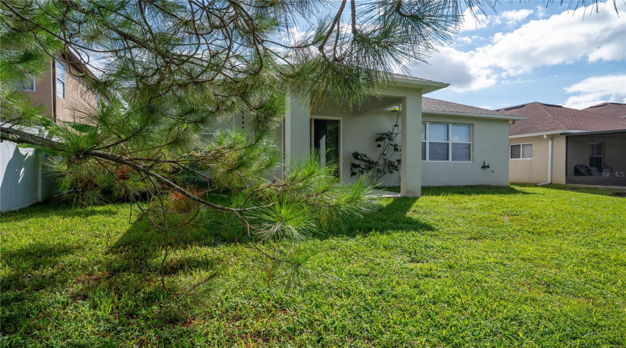 DAVENPORT, Florida 33897, 3 Bedrooms Bedrooms, ,2 BathroomsBathrooms,Residential,For Sale,BACOPA,0,MFRG5098196