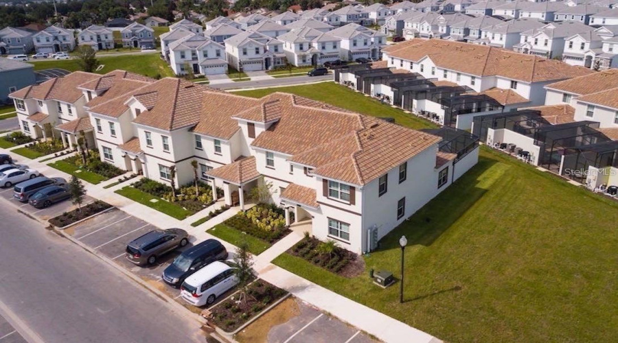 DAVENPORT, Florida 33896, 5 Bedrooms Bedrooms, ,4 BathroomsBathrooms,Residential,For Sale,STINGER,MFRO6317685