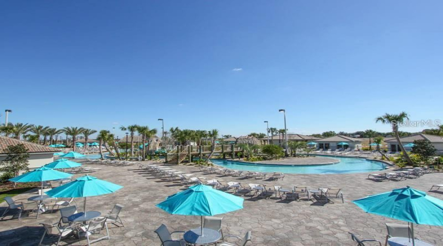 DAVENPORT, Florida 33896, 5 Bedrooms Bedrooms, ,4 BathroomsBathrooms,Residential,For Sale,STINGER,MFRO6317685
