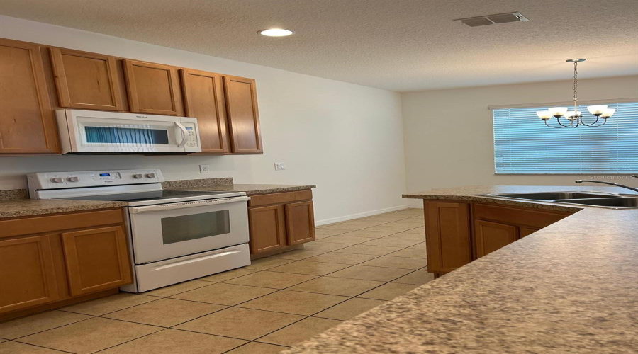 DAVENPORT, Florida 33837, 3 Bedrooms Bedrooms, ,2 BathroomsBathrooms,Residential,For Sale,NOVARA,MFRO6317841