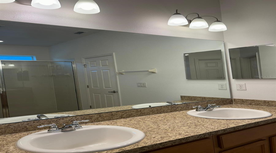 DAVENPORT, Florida 33837, 3 Bedrooms Bedrooms, ,2 BathroomsBathrooms,Residential,For Sale,NOVARA,MFRO6317841