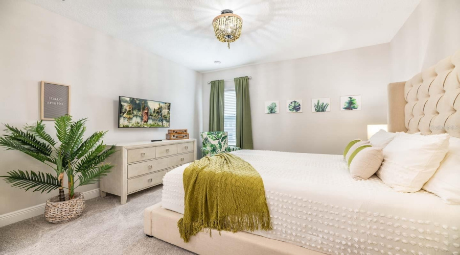 KISSIMMEE, Florida 34747, 6 Bedrooms Bedrooms, ,5 BathroomsBathrooms,Residential,For Sale,SOUTHFIELD,MFRO6318145
