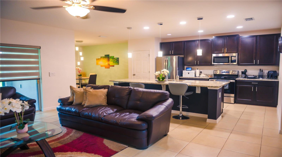 DAVENPORT, Florida 33837, 4 Bedrooms Bedrooms, ,3 BathroomsBathrooms,Residential,For Sale,CLAIRE,MFRO6314585