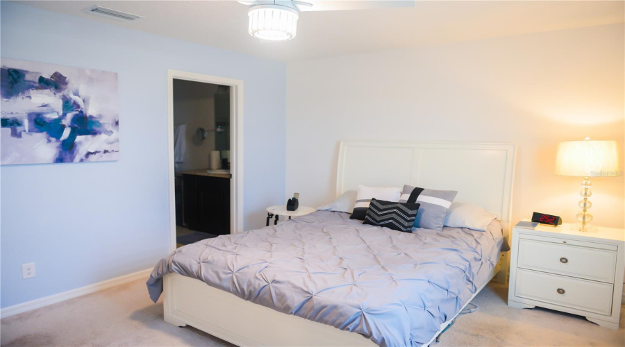 DAVENPORT, Florida 33837, 4 Bedrooms Bedrooms, ,3 BathroomsBathrooms,Residential,For Sale,CLAIRE,MFRO6314585