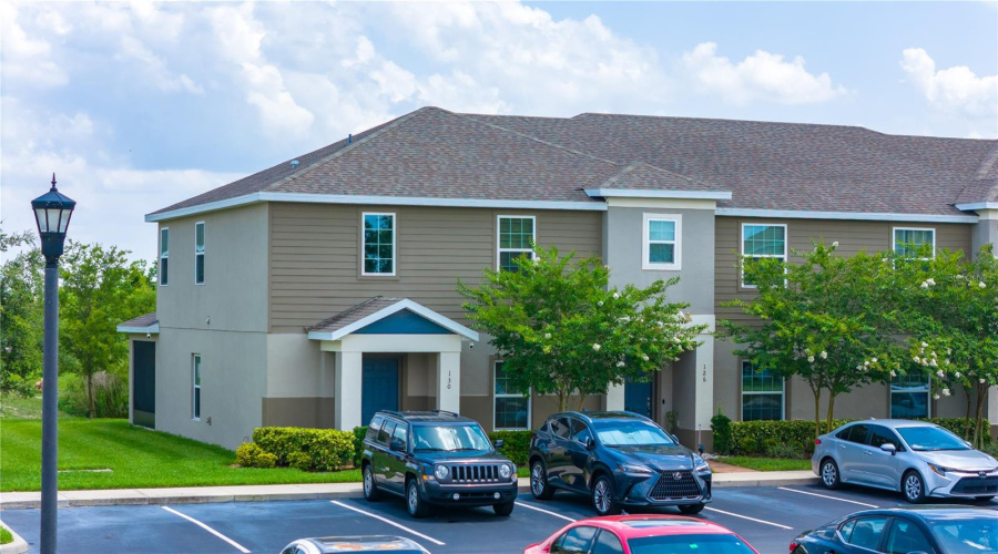 DAVENPORT, Florida 33837, 4 Bedrooms Bedrooms, ,3 BathroomsBathrooms,Residential,For Sale,CLAIRE,MFRO6314585