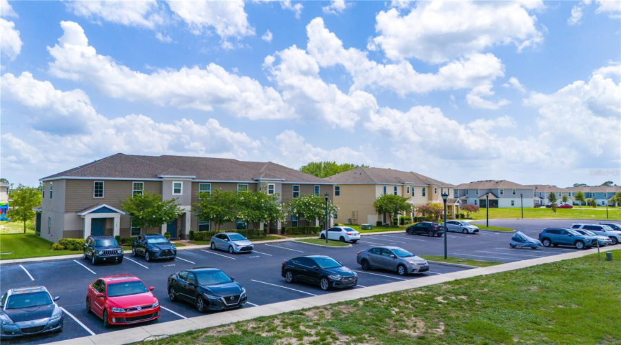 DAVENPORT, Florida 33837, 4 Bedrooms Bedrooms, ,3 BathroomsBathrooms,Residential,For Sale,CLAIRE,MFRO6314585