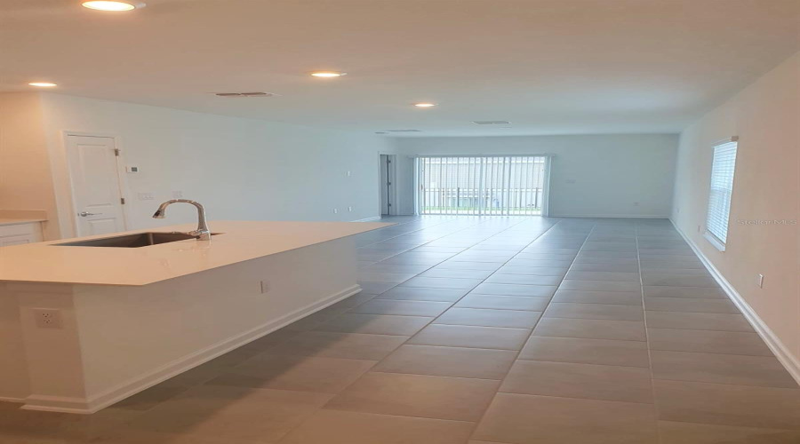 DAVENPORT, Florida 33837, 3 Bedrooms Bedrooms, ,2 BathroomsBathrooms,Residential,For Sale,PUNCH BOWL,MFRO6313972