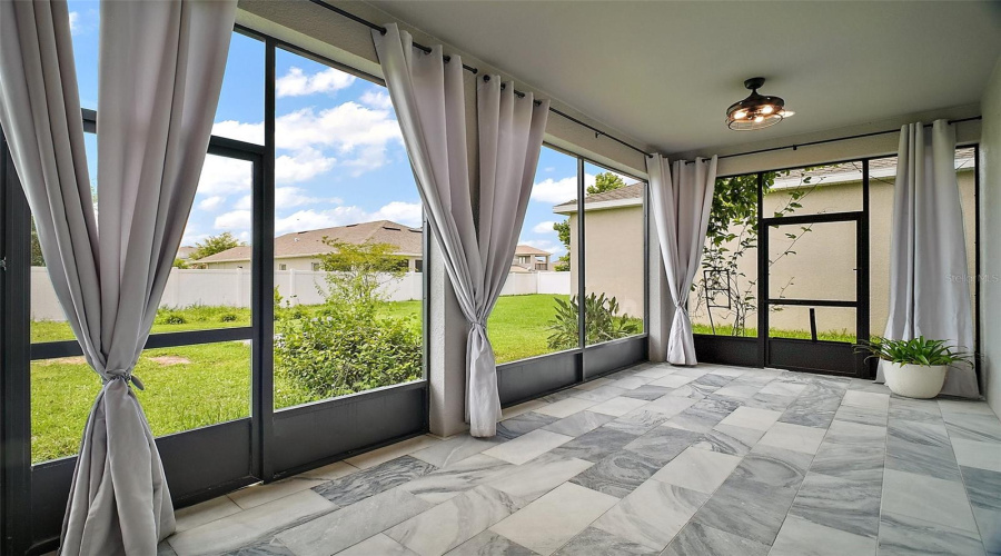 DAVENPORT, Florida 33897, 5 Bedrooms Bedrooms, ,2 BathroomsBathrooms,Residential,For Sale,CARMELA,MFRG5098243