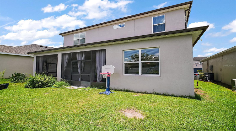 DAVENPORT, Florida 33897, 5 Bedrooms Bedrooms, ,2 BathroomsBathrooms,Residential,For Sale,CARMELA,MFRG5098243