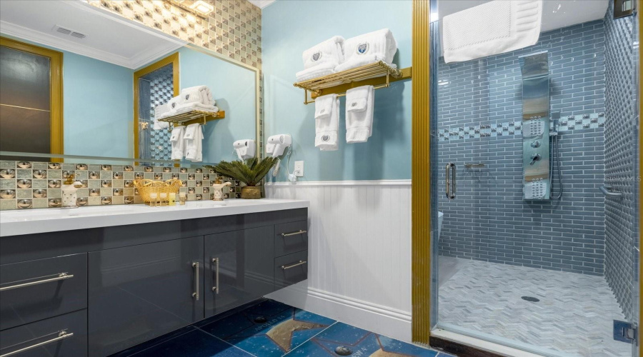 DAVENPORT, Florida 33896, 20 Bedrooms Bedrooms, ,20 BathroomsBathrooms,Residential,For Sale,FANTASY,0,MFRO6246223