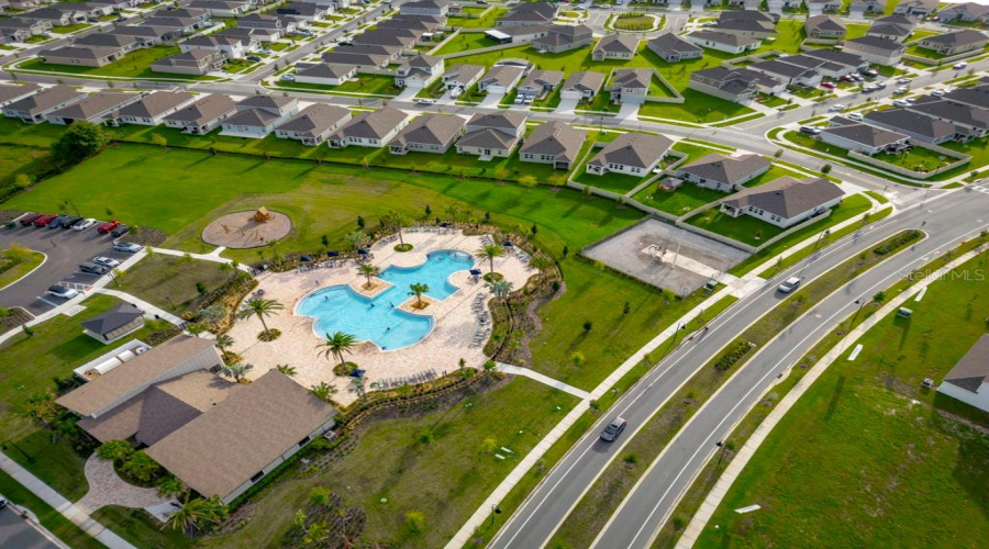 KISSIMMEE, Florida 34746, 4 Bedrooms Bedrooms, ,2 BathroomsBathrooms,Residential,For Sale,FINCH,MFRS5128908
