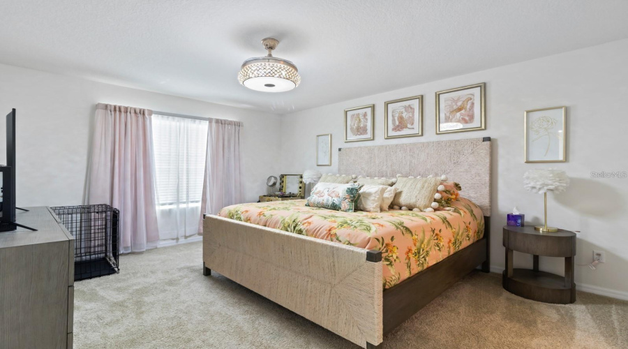KISSIMMEE, Florida 34747, 5 Bedrooms Bedrooms, ,3 BathroomsBathrooms,Residential,For Sale,WHITE LILLY,MFRO6317938
