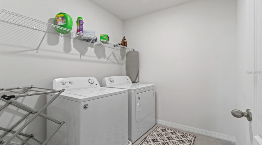 KISSIMMEE, Florida 34747, 5 Bedrooms Bedrooms, ,3 BathroomsBathrooms,Residential,For Sale,WHITE LILLY,MFRO6317938