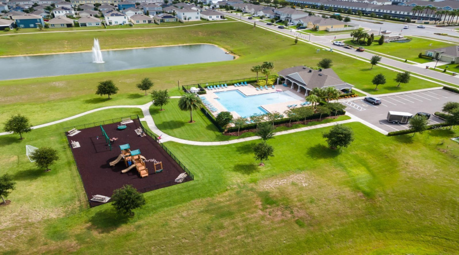 KISSIMMEE, Florida 34747, 5 Bedrooms Bedrooms, ,3 BathroomsBathrooms,Residential,For Sale,WHITE LILLY,MFRO6317938