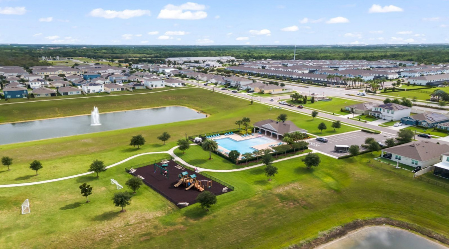 KISSIMMEE, Florida 34747, 5 Bedrooms Bedrooms, ,3 BathroomsBathrooms,Residential,For Sale,WHITE LILLY,MFRO6317938