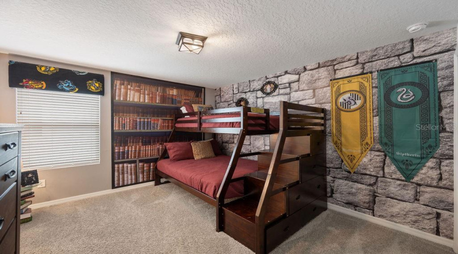 KISSIMMEE, Florida 34747, 9 Bedrooms Bedrooms, ,6 BathroomsBathrooms,Residential,For Sale,HILTON RIDGE,MFRO6317811