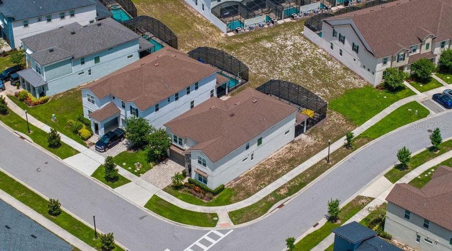 KISSIMMEE, Florida 34747, 9 Bedrooms Bedrooms, ,6 BathroomsBathrooms,Residential,For Sale,HILTON RIDGE,MFRO6317811
