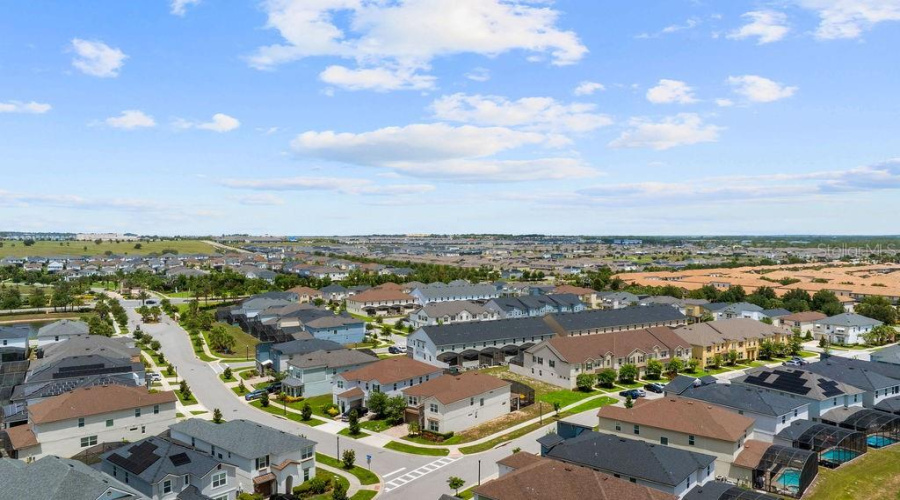 KISSIMMEE, Florida 34747, 9 Bedrooms Bedrooms, ,6 BathroomsBathrooms,Residential,For Sale,HILTON RIDGE,MFRO6317811