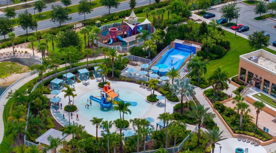 KISSIMMEE, Florida 34747, 9 Bedrooms Bedrooms, ,6 BathroomsBathrooms,Residential,For Sale,HILTON RIDGE,MFRO6317811