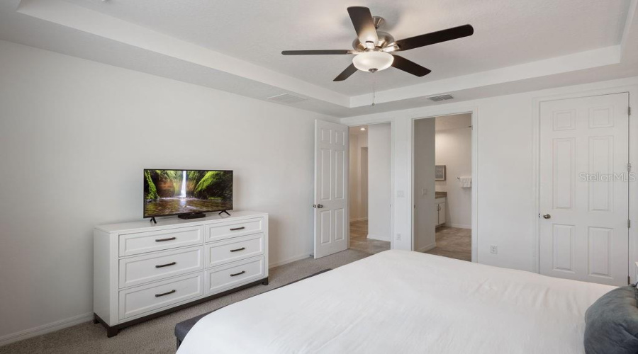 KISSIMMEE, Florida 34747, 9 Bedrooms Bedrooms, ,6 BathroomsBathrooms,Residential,For Sale,HILTON RIDGE,MFRO6317811