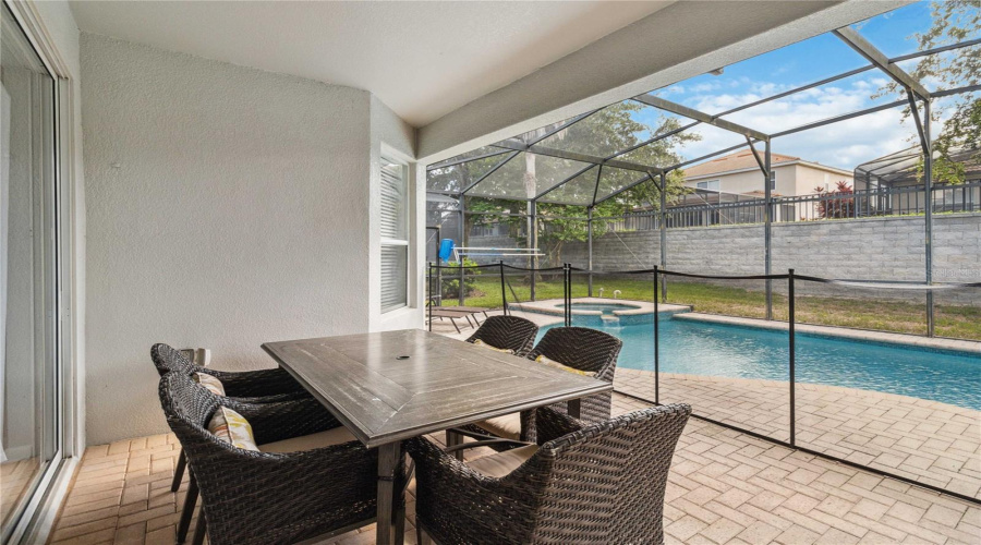 KISSIMMEE, Florida 34747, 5 Bedrooms Bedrooms, ,5 BathroomsBathrooms,Residential,For Sale,BOWRING,MFRO6317539