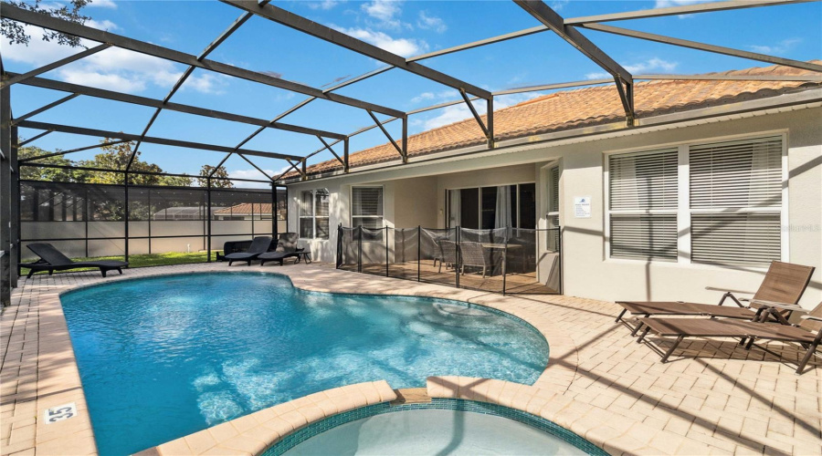 KISSIMMEE, Florida 34747, 5 Bedrooms Bedrooms, ,5 BathroomsBathrooms,Residential,For Sale,BOWRING,MFRO6317539