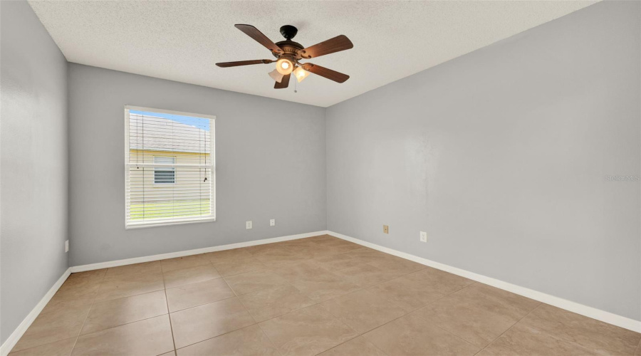 KISSIMMEE, Florida 34746, 4 Bedrooms Bedrooms, ,2 BathroomsBathrooms,Residential,For Sale,EAGLE GLEN,MFRO6317829