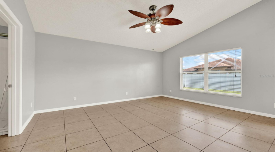 KISSIMMEE, Florida 34746, 4 Bedrooms Bedrooms, ,2 BathroomsBathrooms,Residential,For Sale,EAGLE GLEN,MFRO6317829