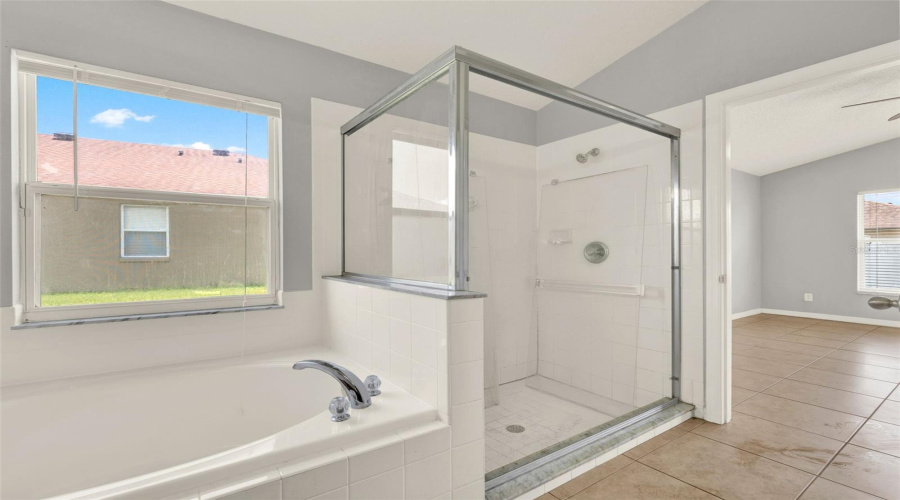 KISSIMMEE, Florida 34746, 4 Bedrooms Bedrooms, ,2 BathroomsBathrooms,Residential,For Sale,EAGLE GLEN,MFRO6317829
