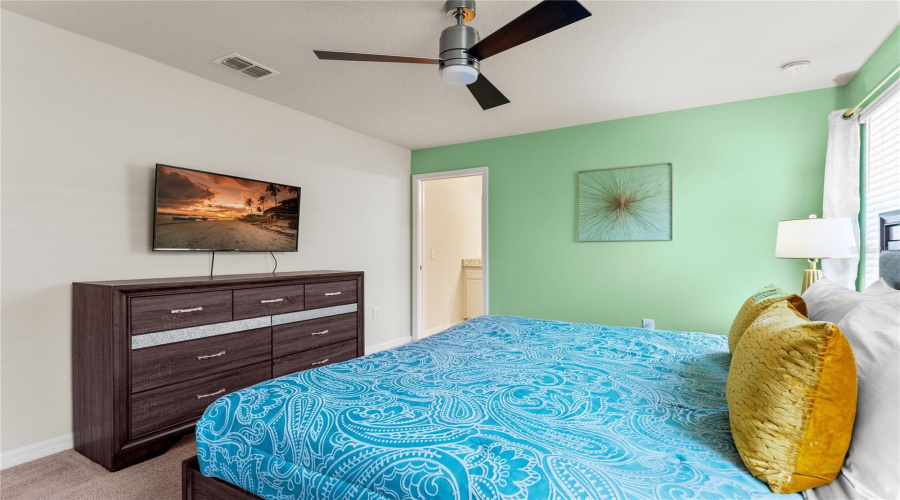 DAVENPORT, Florida 33897, 8 Bedrooms Bedrooms, ,6 BathroomsBathrooms,Residential,For Sale,LELANI,0,MFRS5128947