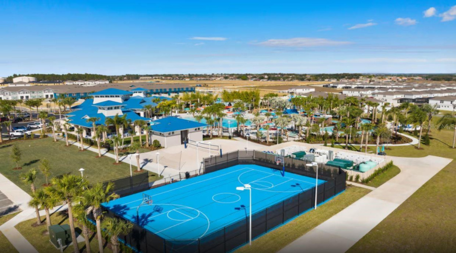 DAVENPORT, Florida 33897, 8 Bedrooms Bedrooms, ,6 BathroomsBathrooms,Residential,For Sale,LELANI,0,MFRS5128947