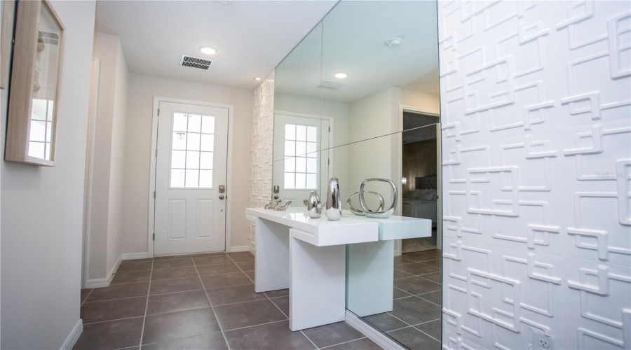 KISSIMMEE, Florida 34747, 9 Bedrooms Bedrooms, ,6 BathroomsBathrooms,Residential,For Sale,SUNSHINE RIDGE LOOP,MFRO6318236