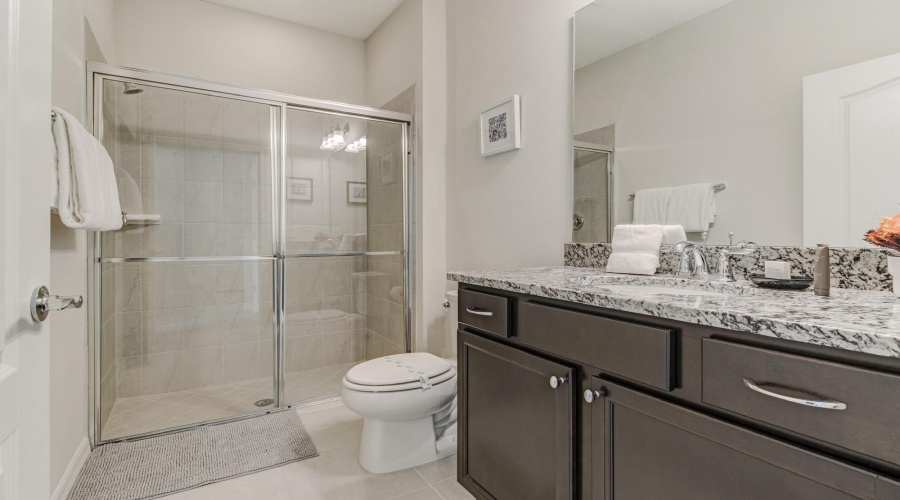 KISSIMMEE, Florida 34747, 5 Bedrooms Bedrooms, ,4 BathroomsBathrooms,Residential,For Sale,DUBAI,MFRO6318362