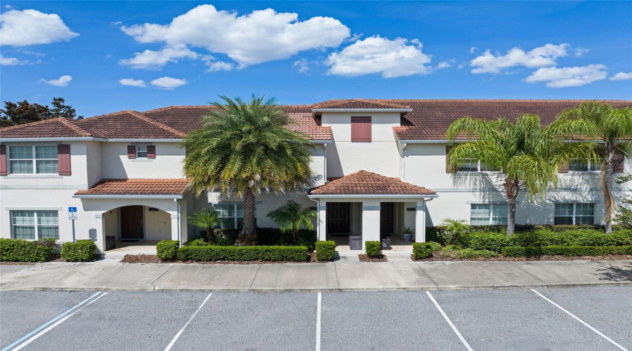 KISSIMMEE, Florida 34746, 4 Bedrooms Bedrooms, ,3 BathroomsBathrooms,Residential,For Sale,CLOCK TOWER,MFRO6318238