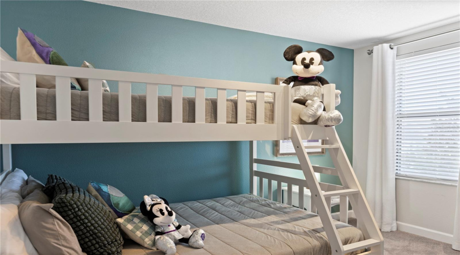 DAVENPORT, Florida 33896, 5 Bedrooms Bedrooms, ,4 BathroomsBathrooms,Residential,For Sale,SHADOW MOUNTAIN,0,MFRO6318072